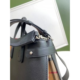 Burberry Leather Retro Messenger Bag For Women Black