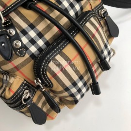 Burberry New Plaid Single Shoulder Messenger Backpack
