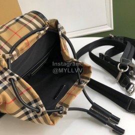 Burberry New Plaid Single Shoulder Messenger Backpack