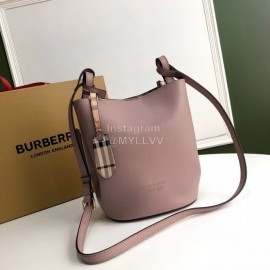 Burberry Simple Palmprint Cowhide Slung Bucket Bag Purple