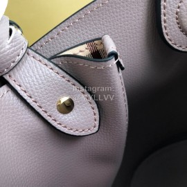 Burberry Simple Checkered Cowhide Slung Bucket Bag