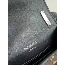 Burberry Fashion Smooth Leather Mobile Bag