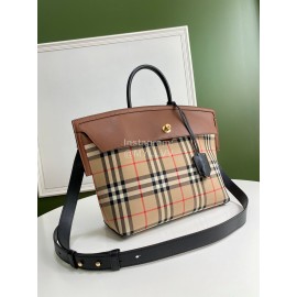 Burberry Retro Exquisite Plaid Handbag Messenger Bag Brown