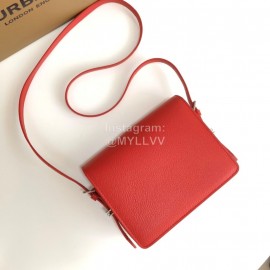 Burberry Fashion Leather Messenger Bag For Women Red