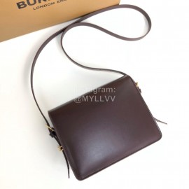 Burberry Fashion Leather Messenger Bag For Women Purplish Red
