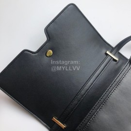 Burberry Leather Retro Messenger Bag For Women Black