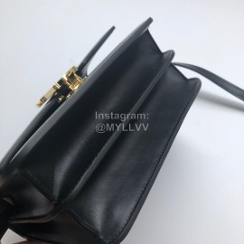 Burberry Leather Retro Messenger Bag For Women Black