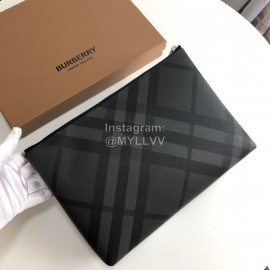 Burberry Grain Leather Handbag Gray