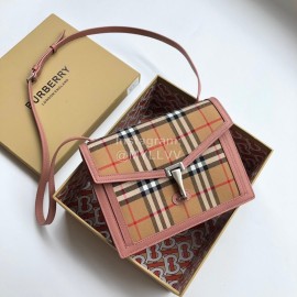 Burberry Vintage Plaid Flip Bag For Women Pink