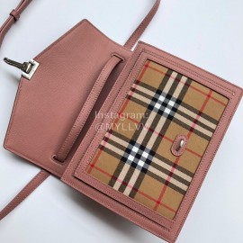 Burberry Vintage Plaid Flip Bag For Women Pink