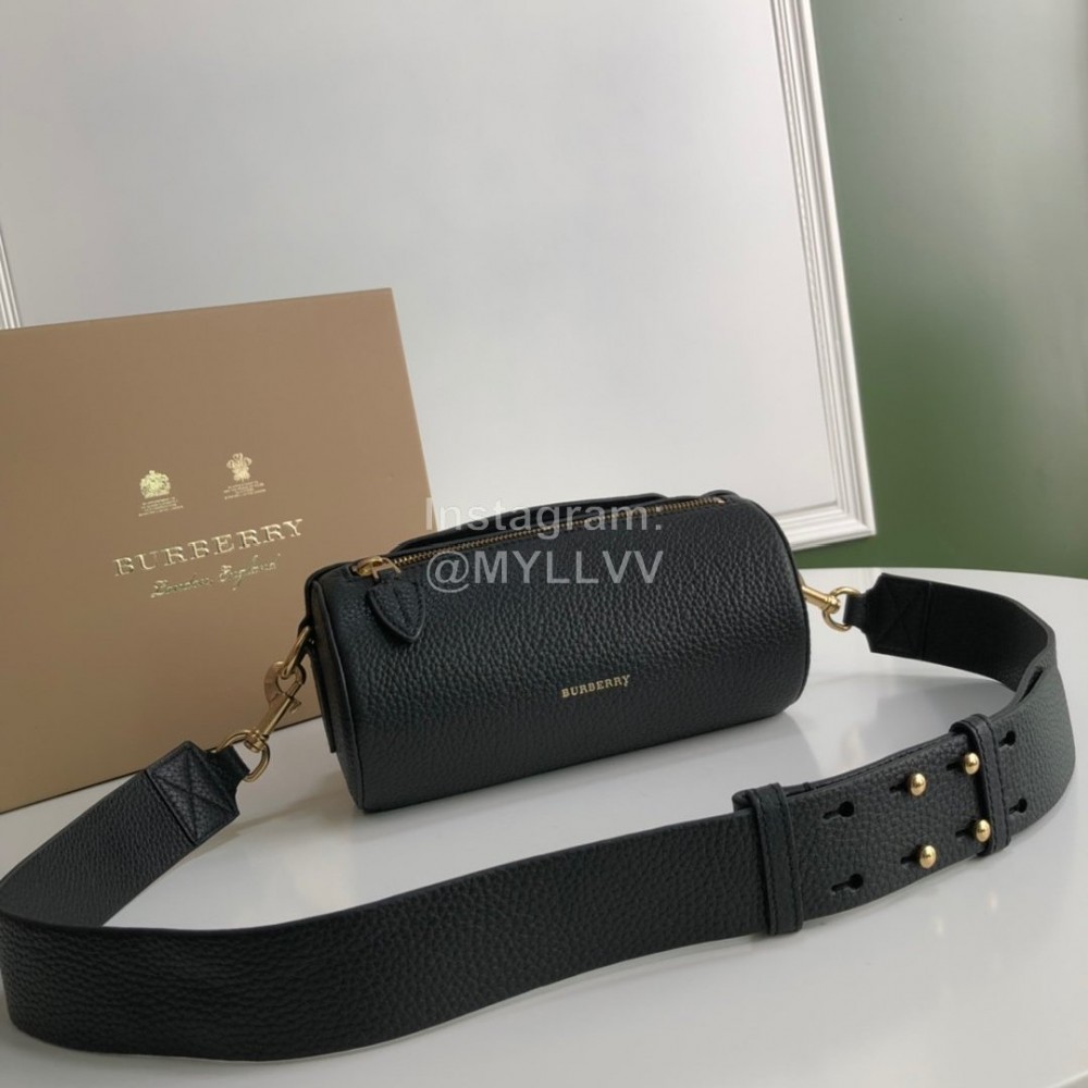 Burberry Grain Leather Checkered Messenger Bag Black