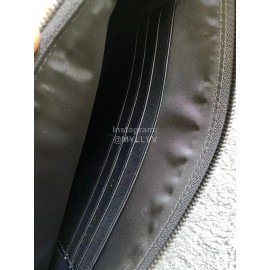 Burberry Fashion Bright Canvas Handbag For Men