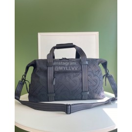 Burberry New Nylon Waterproof Travel Bag