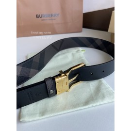Burberry New London Plaid Calf Leather Gold Pin Buckle 35mm Belt