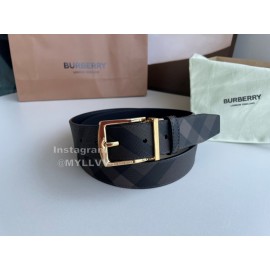 Burberry New London Plaid Calf Leather Gold Pin Buckle 35mm Belt