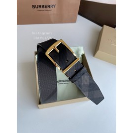 Burberry New London Plaid Calf Leather Gold Pin Buckle 35mm Belt