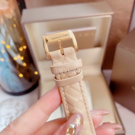 Burberry 34mm Dial Quartz Watch For Women Gold