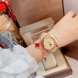 Burberry 34mm Dial Quartz Watch For Women Beige