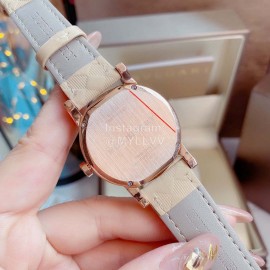Burberry 34mm Dial Quartz Watch For Women Beige