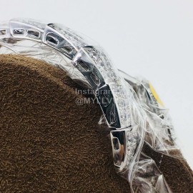 Bvlgari An Factory Diamond Quartz Watch For Women Silver