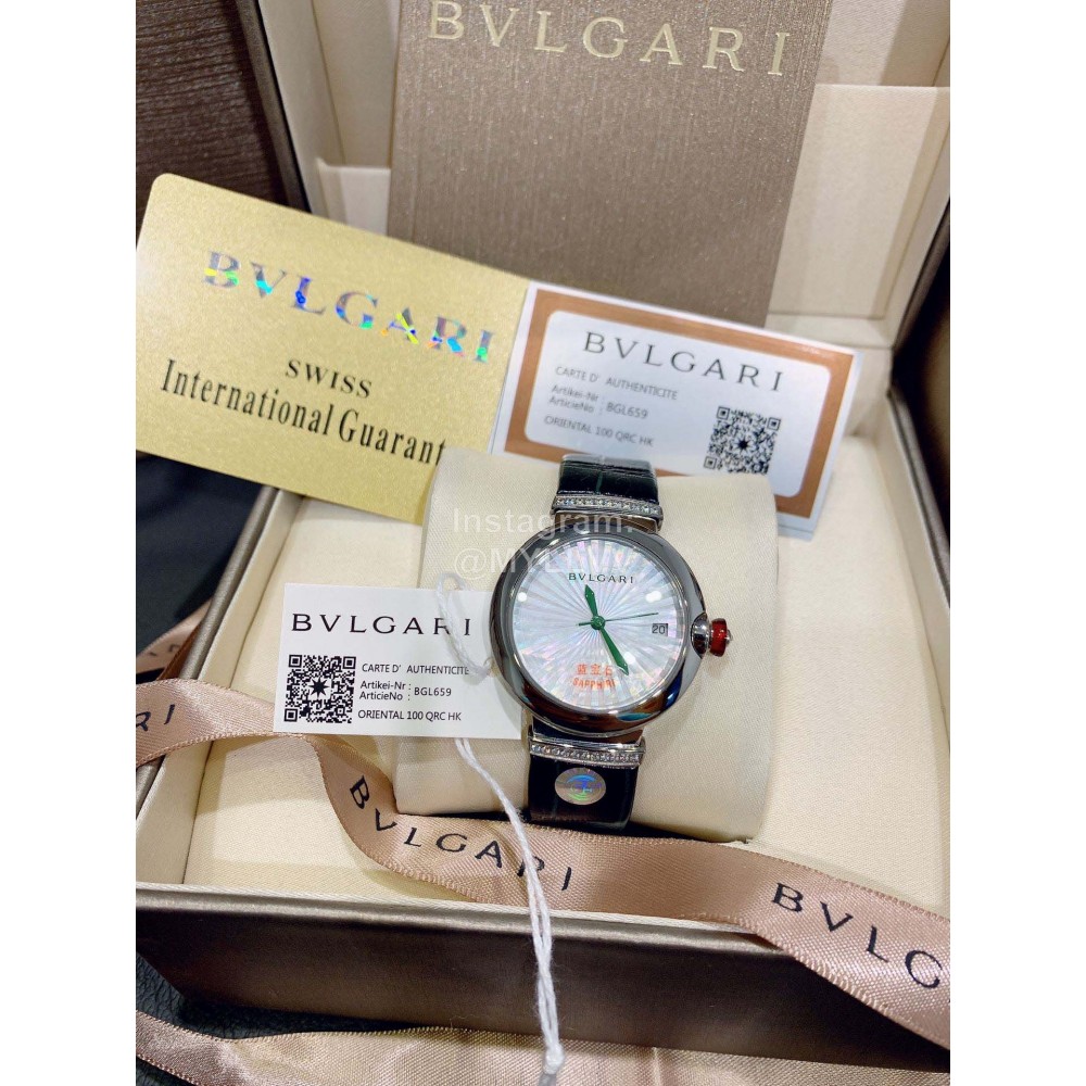 Bvlgari Calendar Leather Strap 33mm Dial Watch 