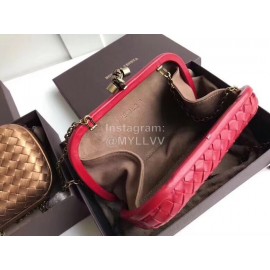 Bottega Veneta Sheepskin Woven Antique Hand Bag Red