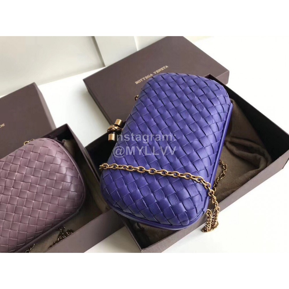 Bottega Veneta Sheepskin Woven Antique Hand Bag Blue