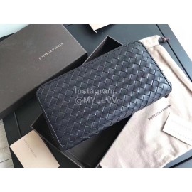 Bottega Veneta Classic Long Soft Leather Zipper Wallet Black 114076