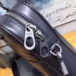 Bottega Veneta New Woven Leather Hand-Held Briefcase For Men 