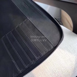 Bottega Veneta Cowhide Knitting Multifunctional Handbag 493190