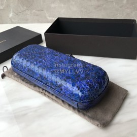 Bottega Veneta Fashionable Cowhide Knitting Party Bag