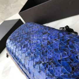 Bottega Veneta Fashionable Cowhide Knitting Party Bag