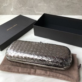 Bottega Veneta Fashionable Cowhide Knitting Party Bag Silver