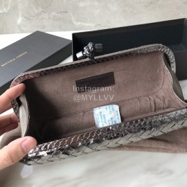 Bottega Veneta Fashionable Cowhide Knitting Party Bag Silver