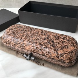 Bottega Veneta Fashionable Cowhide Knitting Party Bag Coffee