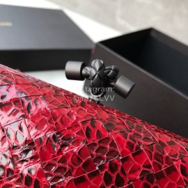 Bottega Veneta Fashionable Cowhide Knitting Party Bag Red