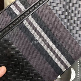 Bottega Veneta Fashion Woven Leather Handbag For Men Black