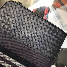 Bottega Veneta Fashion Woven Leather Handbag For Men Black