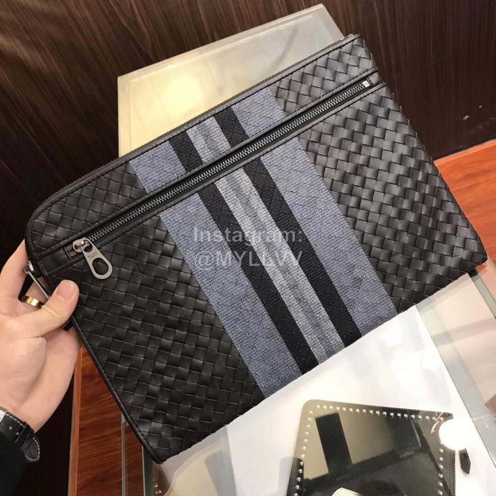 Bottega Veneta Fashion Black Woven Leather Handbag For Men