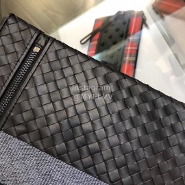 Bottega Veneta Fashion Black Woven Leather Handbag For Men