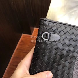 Bottega Veneta New Woven Leather Handbag For Men