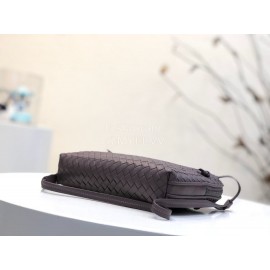 Bottega Veneta Fashionable Sheepskin Woven Messenger Bag