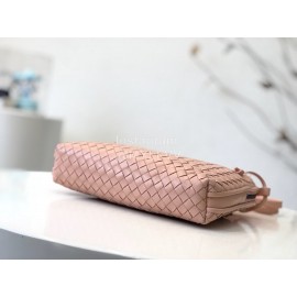 Bottega Veneta Fashionable Pink Sheepskin Woven Messenger Bag