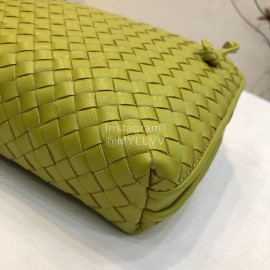 Bottega Veneta Fashionable Sheepskin Woven Messenger Bag Yellow