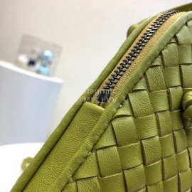 Bottega Veneta Fashionable Sheepskin Woven Messenger Bag Yellow