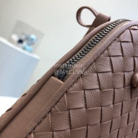 Bottega Veneta Fashion Sheepskin Woven Messenger Bag Pink