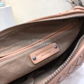 Bottega Veneta Fashion Sheepskin Woven Messenger Bag Pink
