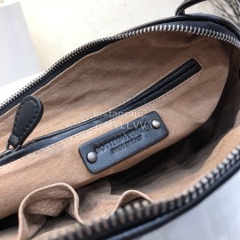 Bottega Veneta Fashion Sheepskin Woven Messenger Bag Black