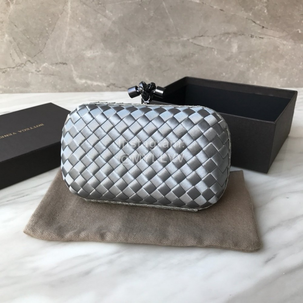 Bottega Veneta Fashion Woven Party Bag For Women Gray