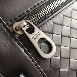 Bottega Veneta Fashionable Calfskin Plaid Waist Bag